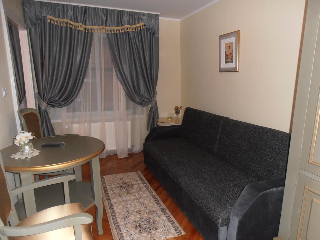 Zum Weissen Lamm Residence Σίμπιου Δωμάτιο φωτογραφία